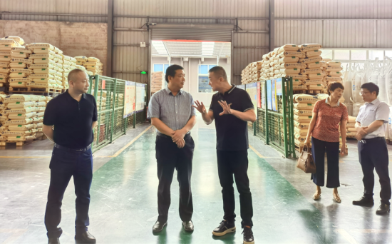 图为调研会现场。韩超 摄 图为调研会现场。韩超 摄