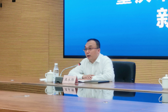图为区委常委、组织部部长王永胜发言现场。唐思思 摄 图为区委常委、组织部部长王永胜发言现场。唐思思 摄