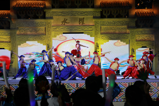 图为《濯水》入选重庆市春季联欢晚会。 黔江区委统战部供图