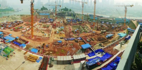 图为来福士项目施工现场。 奥雅纳供图 图为来福士项目施工现场。 奥雅纳供图