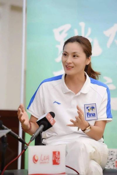 重庆饶姓族人重修家谱寄望好家风传承后人