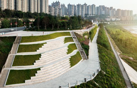 图为九龙滩广场。林同棪国际 供图 图为九龙滩广场。林同棪国际 供图
