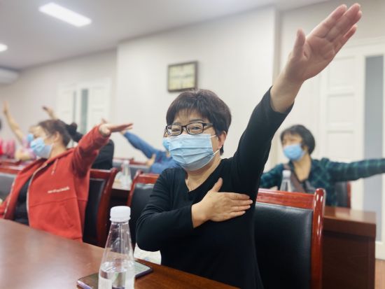 “我们的节日·重阳”敬老爱老慰问活动。主办方 供图 “我们的节日·重阳”敬老爱老慰问活动。主办方 供图