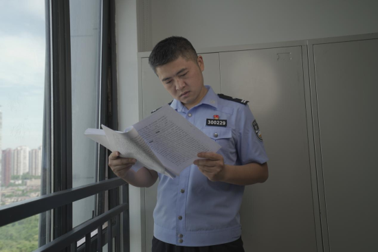 学习中的郑林 学习中的郑林