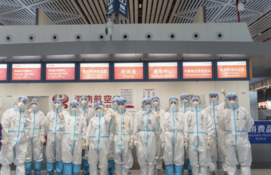 海航航空全力保障疫情期间运输任务。 海航航空全力保障疫情期间运输任务。