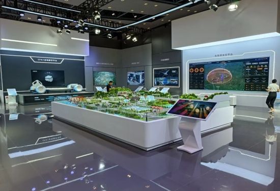 重庆(两江新区)国家级车联网先导区沙盘。 两江协同创新区供图 重庆(两江新区)国家级车联网先导区沙盘。 两江协同创新区供图