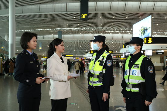 图为活动现场。重庆市公安局机场分局供图 图为活动现场。重庆市公安局机场分局供图