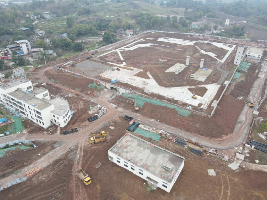 图为沙田污水处理厂施工现场。 建行重庆市分行供图 图为沙田污水处理厂施工现场。 建行重庆市分行供图