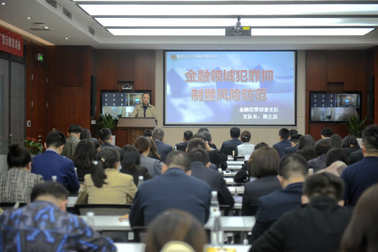 图为讲座现场。赵予 摄 图为讲座现场。赵予 摄