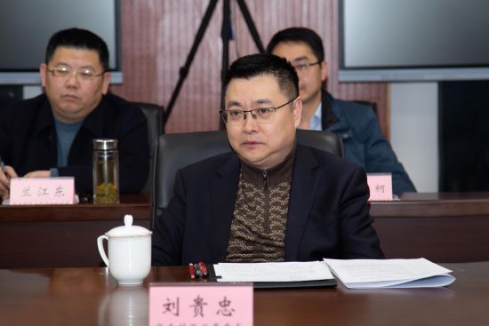 图为刘贵忠在会上发言。 重庆市慈善总会供图 图为刘贵忠在会上发言。 重庆市慈善总会供图