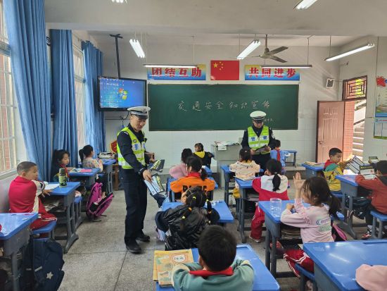 ͼΪ�����������ع����ֽ�Ѳ���������У԰��չ��ͨ��ȫ֪ʶ������ �����������ع����� ��ͼ