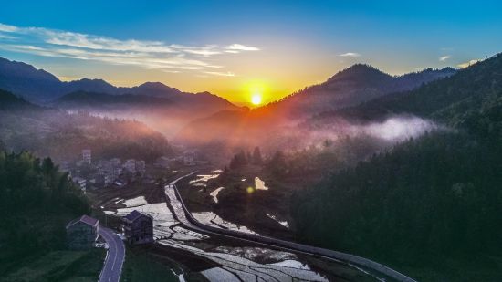 图为云隘村。 图为云隘村。
