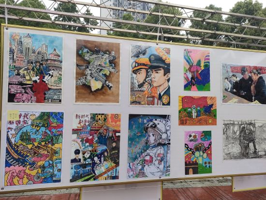 图为展出作品。 万盛经开区供图 图为展出作品。 万盛经开区供图