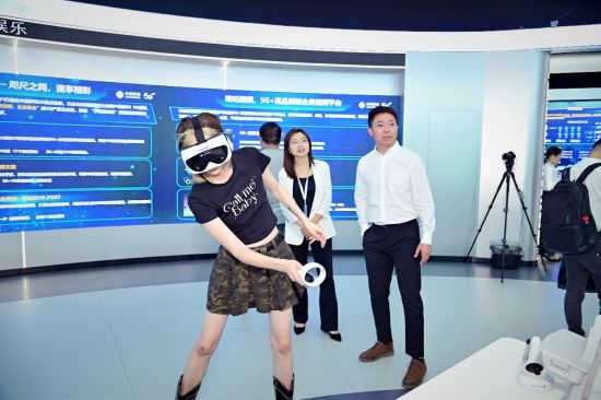 ͼΪ��������VR��Ϸ�� �����ƶ���ͼ