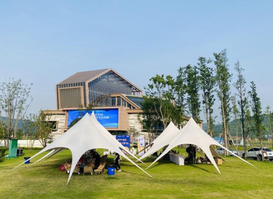 图为重庆汽车公园实景。中国南山集团 供图 图为重庆汽车公园实景。中国南山集团 供图