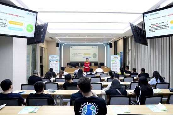 图为活动现场。 李柯怡 摄 图为活动现场。 李柯怡 摄