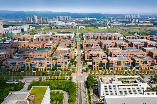 图为大地专精特新产业园。张坤琨 摄 图为大地专精特新产业园。张坤琨 摄