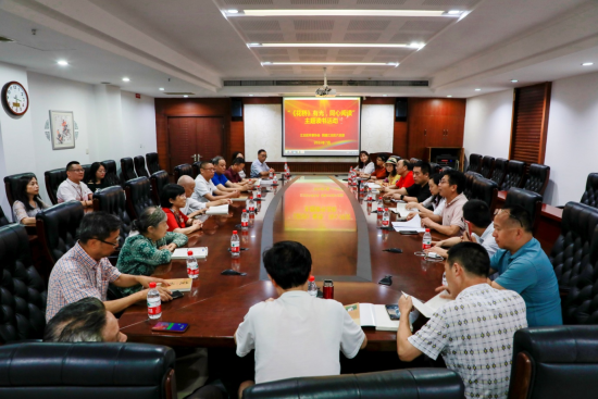 图为读书活动现场。 江北区委统战部 供图 图为读书活动现场。 江北区委统战部 供图