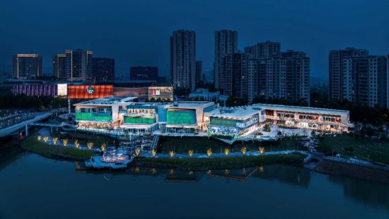 图为龙湖礼嘉天街北岸。礼嘉天街北岸供图 图为龙湖礼嘉天街北岸。礼嘉天街北岸供图