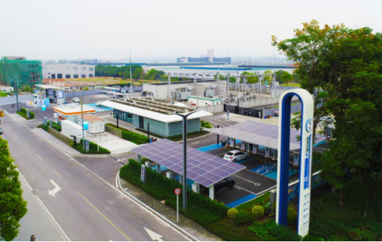 国网重庆市电力公司铜梁玉泉“光储充检换”一体站。颜玲莉 摄 国网重庆市电力公司铜梁玉泉“光储充检换”一体站。颜玲莉 摄