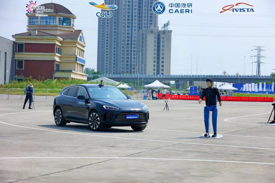 图为活动现场。重庆两江新区航空航天园供图 图为活动现场。重庆两江新区航空航天园供图