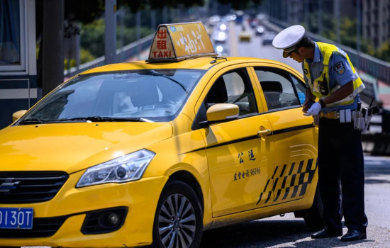 图为执勤现场。马林 摄 图为执勤现场。马林 摄