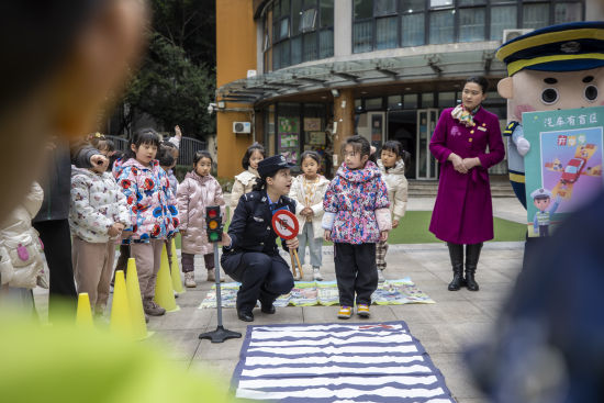 ͼΪ��ֳ������� ��