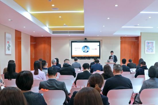 图为论坛现场。受访者供图 图为论坛现场。受访者供图
