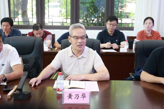 图为活动现场。重庆庆电视台《教育新视界》栏目供图 图为活动现场。重庆庆电视台《教育新视界》栏目供图