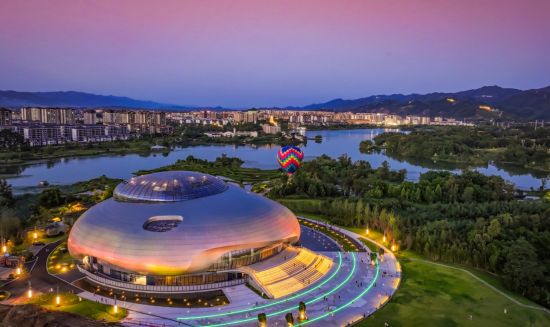 图为双桂湖国家湿地公园。赛事主办方供图 图为双桂湖国家湿地公园。赛事主办方供图