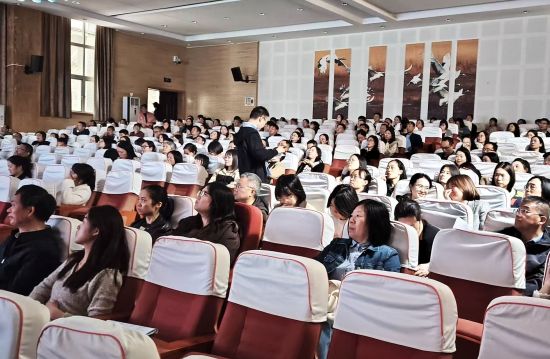 图为观影现场。电影制片方 供图 图为观影现场。电影制片方 供图