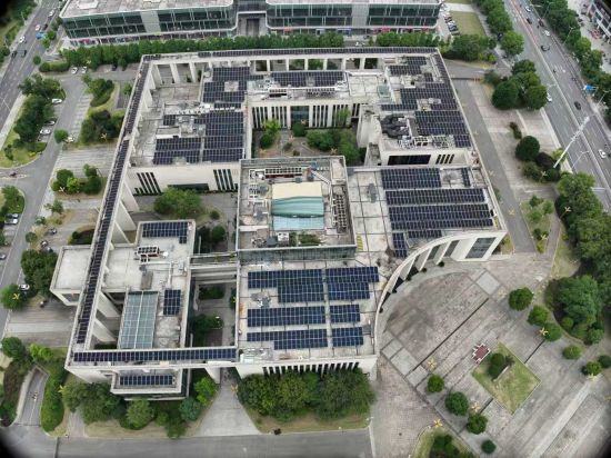 ͼΪ��¥�ݶ������̫���ܹ���塣ͭ����ί������ ��ͼ