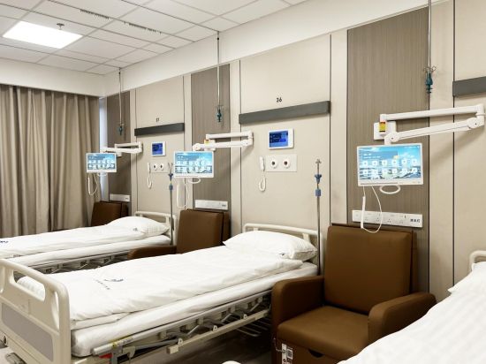图为开源鸿蒙智慧病房。两江新区人民医院 供图 图为开源鸿蒙智慧病房。两江新区人民医院 供图