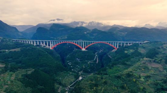 ͼΪ���渴�߸��ٹ�·˫���ش��š�������ټ��Ź�ͼ