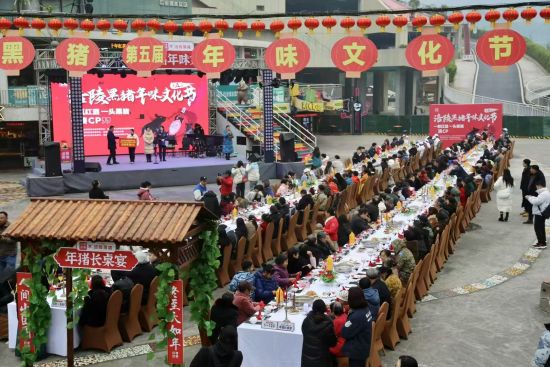 图为第五届年味文化节。主办方 供图 图为第五届年味文化节。主办方 供图