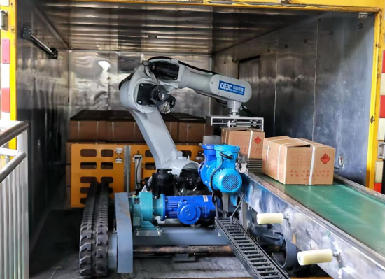 图为生产现场。 受访者供图 图为生产现场。 受访者供图