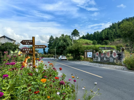 ͼΪ����ƺ���ȡ�ʾ���㡣 ��ɽ��ӿ��������������ͼ