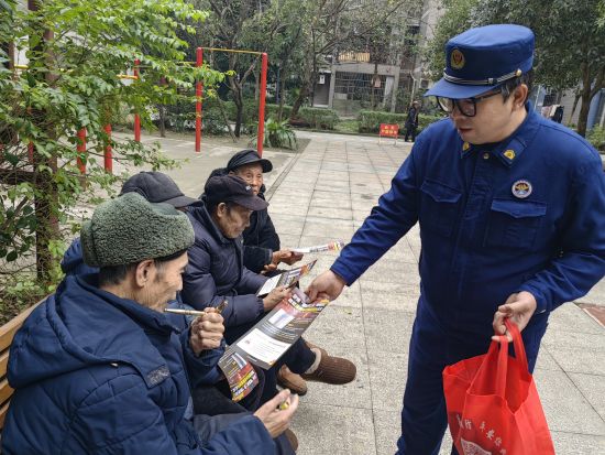 ͼΪ��ֳ����ϴ����� ��ͼ