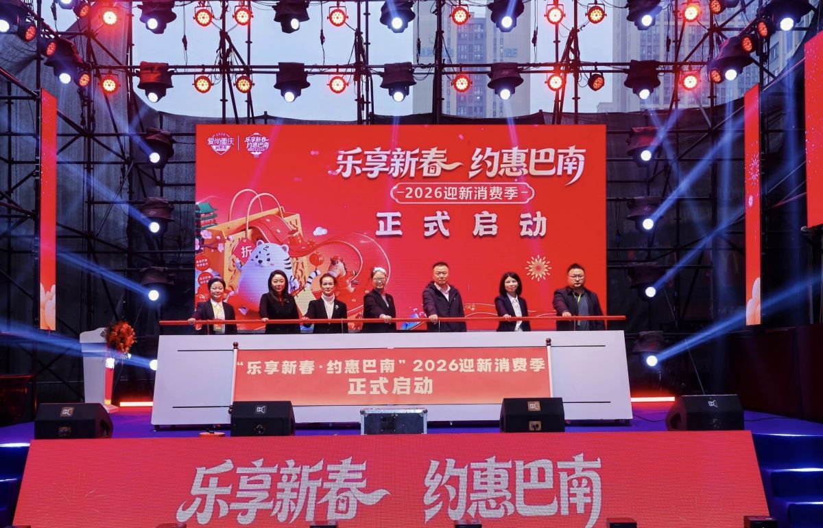 ͼΪ������ʽ�ֳ������췽��ͼ