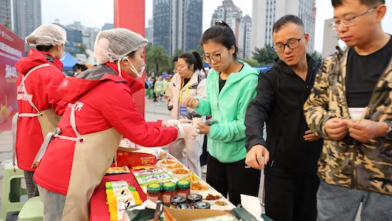 ͼΪ2025���츢��׺�������������ֳ���ե�˲���վ���ܷõ�λ��ͼ