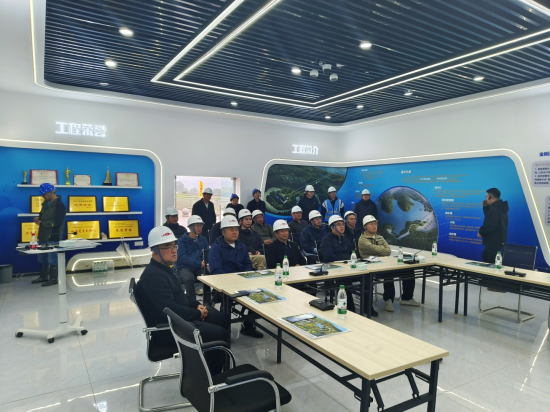 ͼΪ��ԱͶ���Ƽ��£�̽Ѱ�ǻ�ˮ���¶��ܡ������к���ˮ����ѯ���޹�˾ ��ͼ