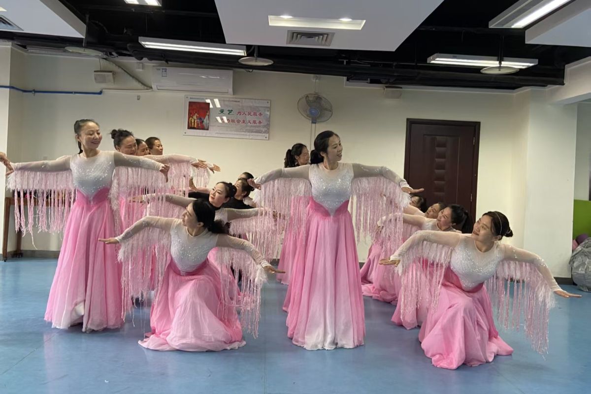 ͼΪ�����赸���ڿ��ֳ����ϴ����Ļ��ݹ�ͼ