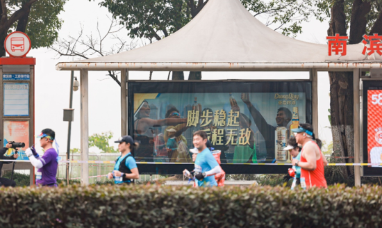 ͼΪ��ֳ������췽 ��ͼ