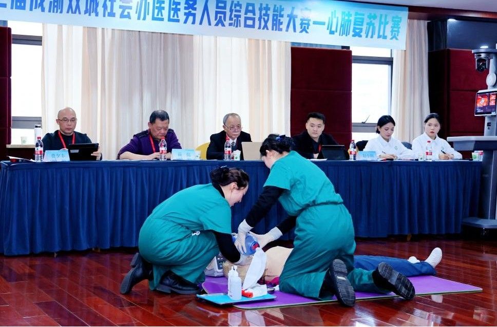 ͼΪ���ܴ����ֳ�������췽��ͼ