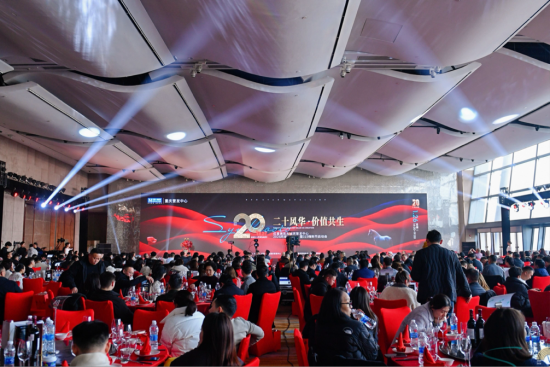 ͼΪ��ֳ������췽 ��ͼ