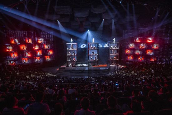 ͼΪ�����졤1949�����ա��糡 ��ͼ