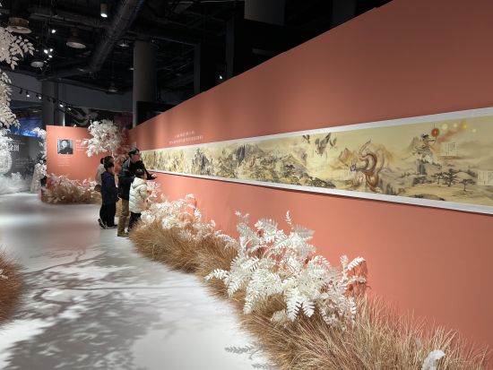 图为展览现场。钟旖 摄 图为展览现场。钟旖 摄