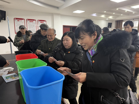 图为活动现场。九龙坡区城市管理局供图 图为活动现场。九龙坡区城市管理局供图