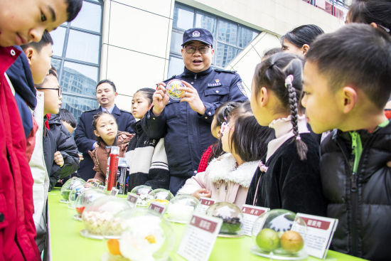 ͼΪ��ֳ�����ɽվ�ɳ��� ��ͼ