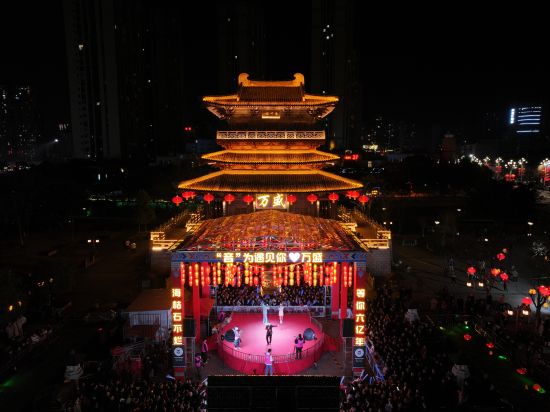 图为“音为遇见你·万盛大舞台”。万盛经开区文化旅游局 供图 图为“音为遇见你·万盛大舞台”。万盛经开区文化旅游局 供图